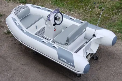 Gala A300L — Giethoorn